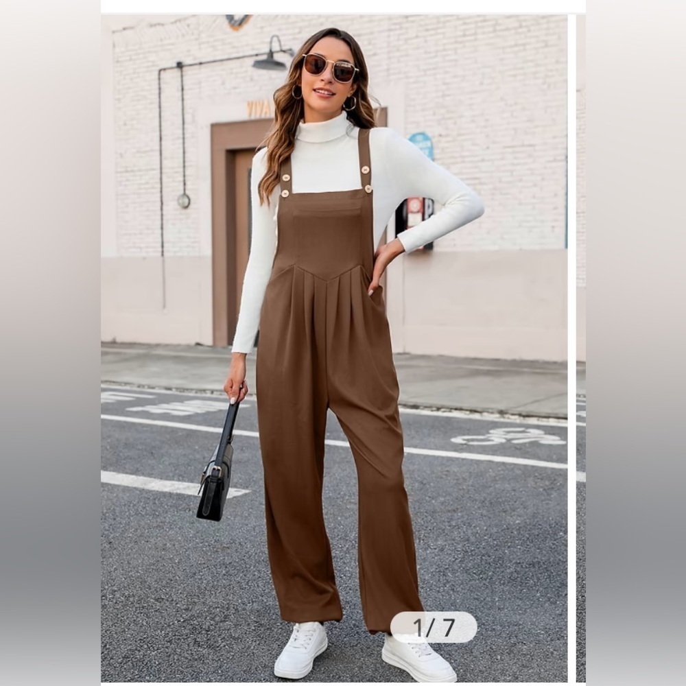Cupshe Brown Medium Loose Jumpsuit with elastic around the legs.